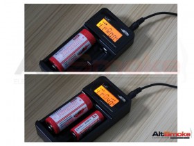 Efest LUC Universal LCD Charger